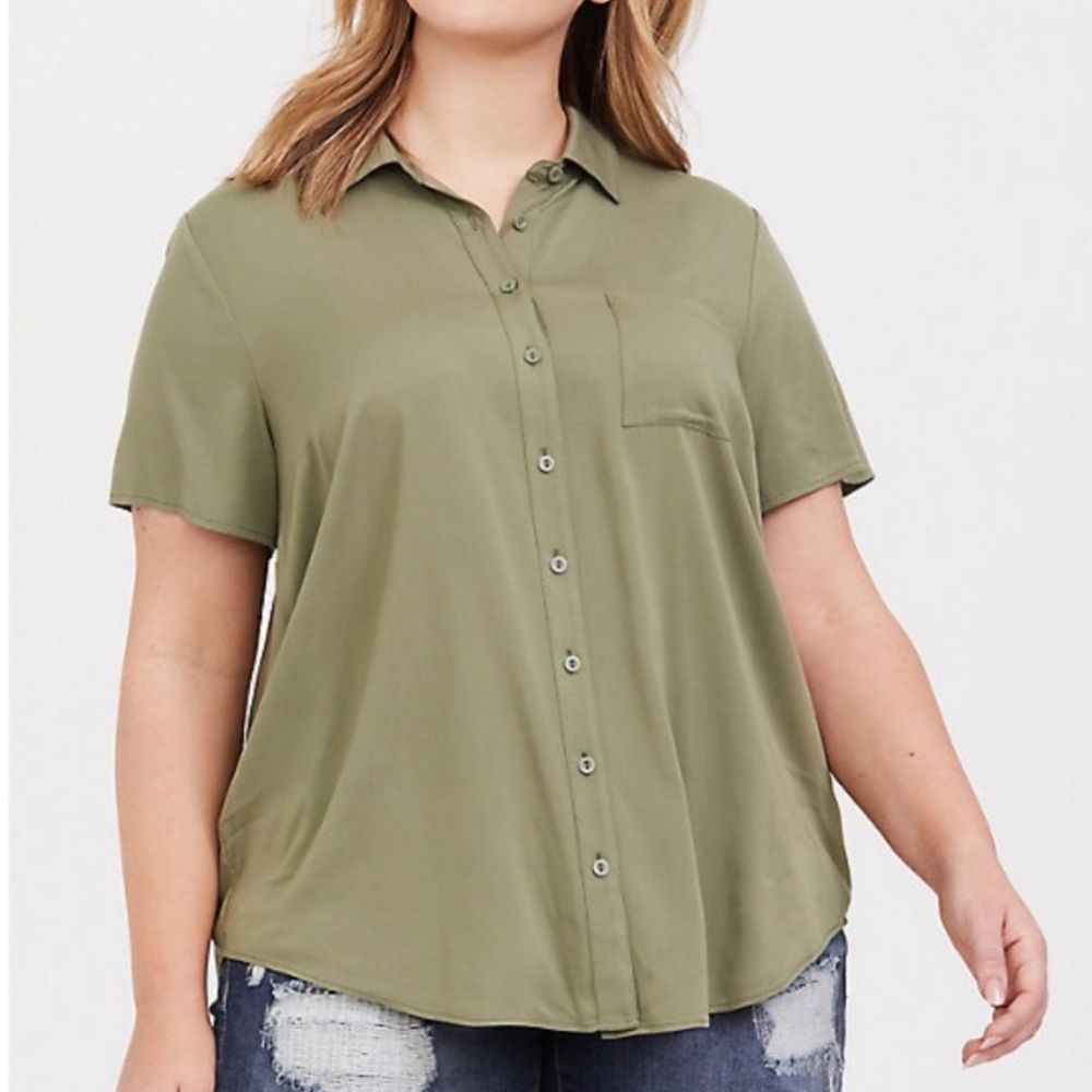 Torrid Short Sleeve Challis Button Blouse
